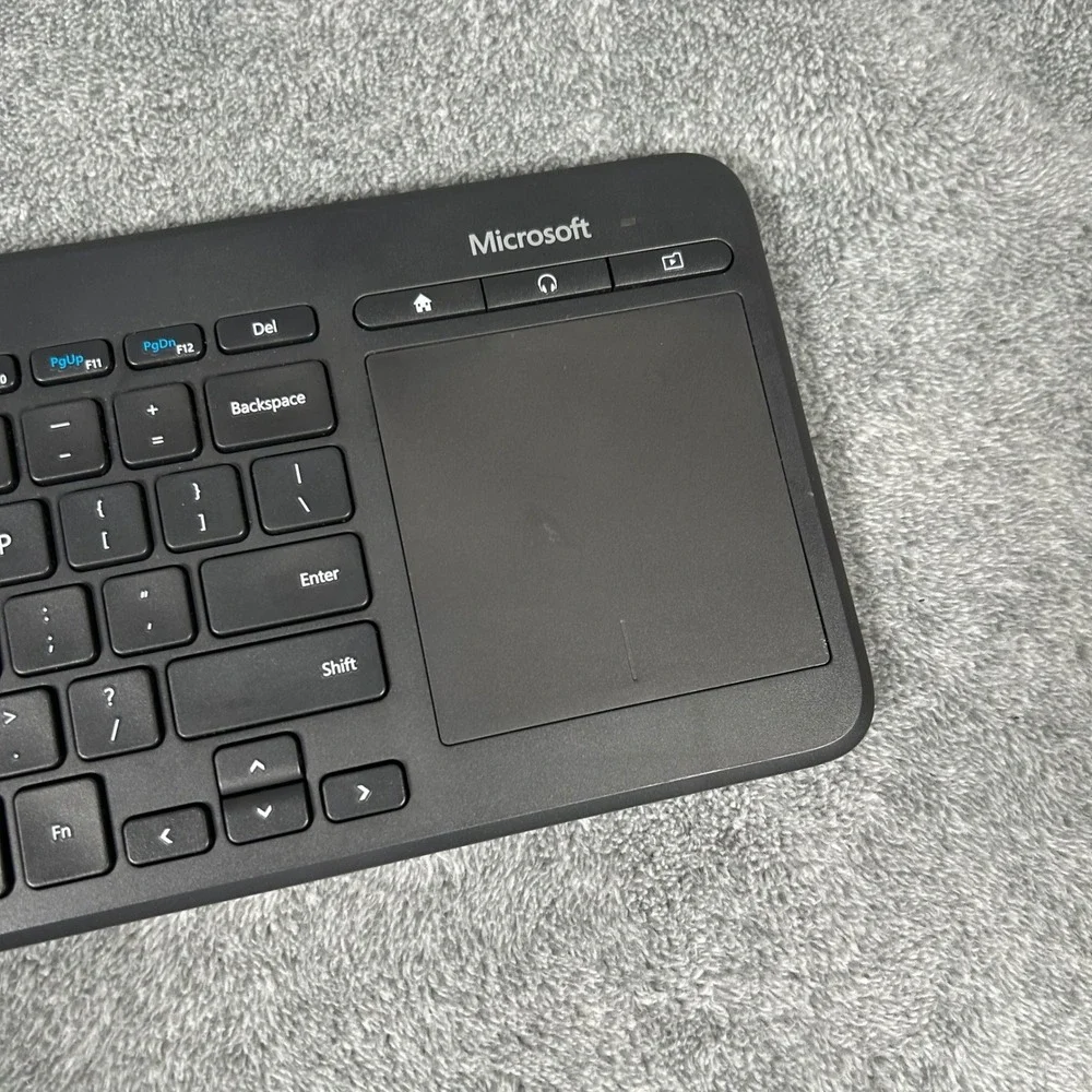 Microsoft All-in-One Media Keyboard Wireless N9Z-00001 Black Trackpad Tested